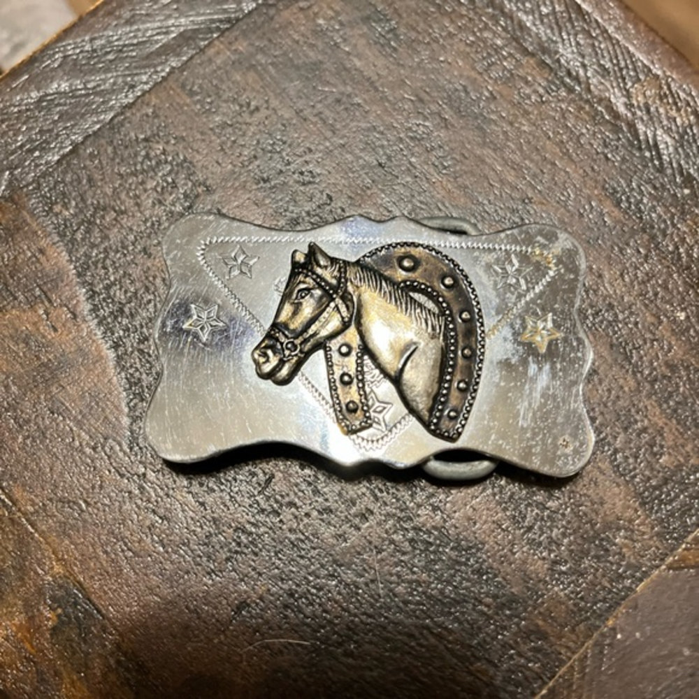 Vintage Horse and Horseshoe‎ Belt Buckle Silver Tone Black Brass Look Small
